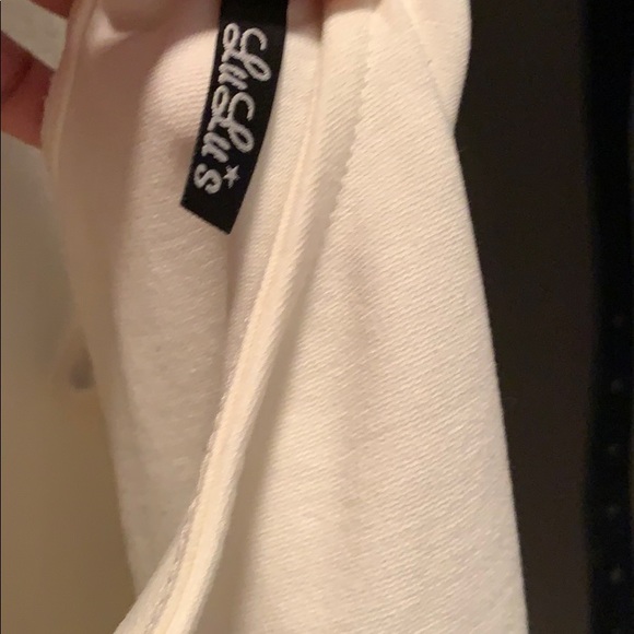 Lulus - Picture 5 of 6